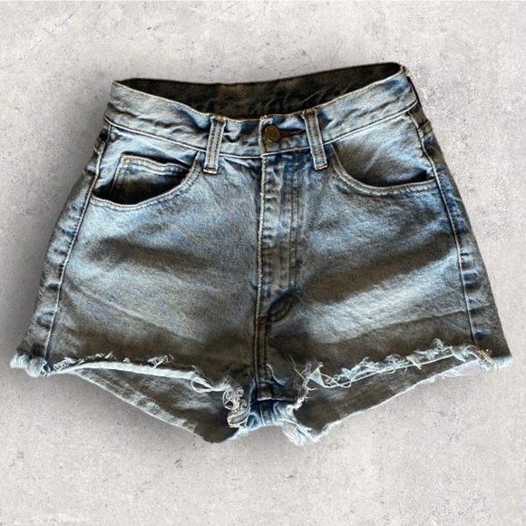 J. Galt Denim High-Waisted Zipper Comfortable. Great Condition! No Callouts. - Picture 7 of 7